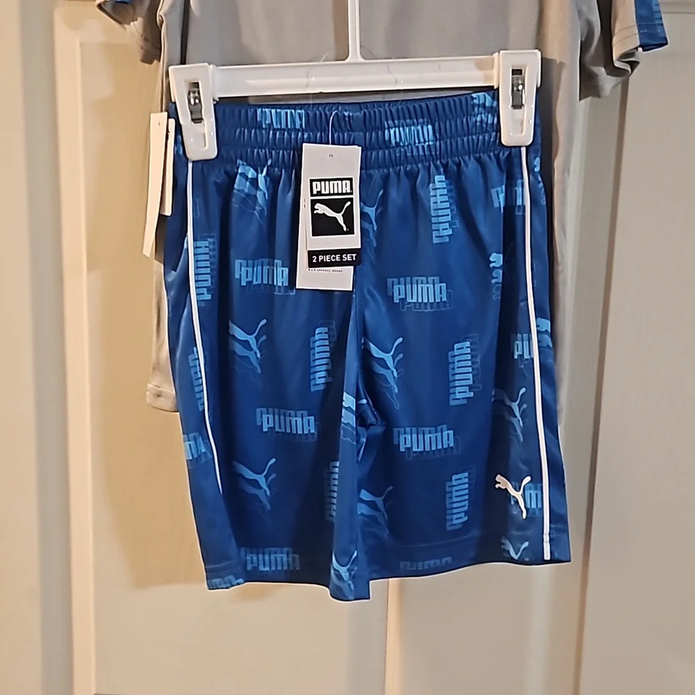 PUMA 2 PIECE OUTFIT: SHIRT/SHORTS: GRAY/BLUE: NEW WITH TAGS: SIZE 5